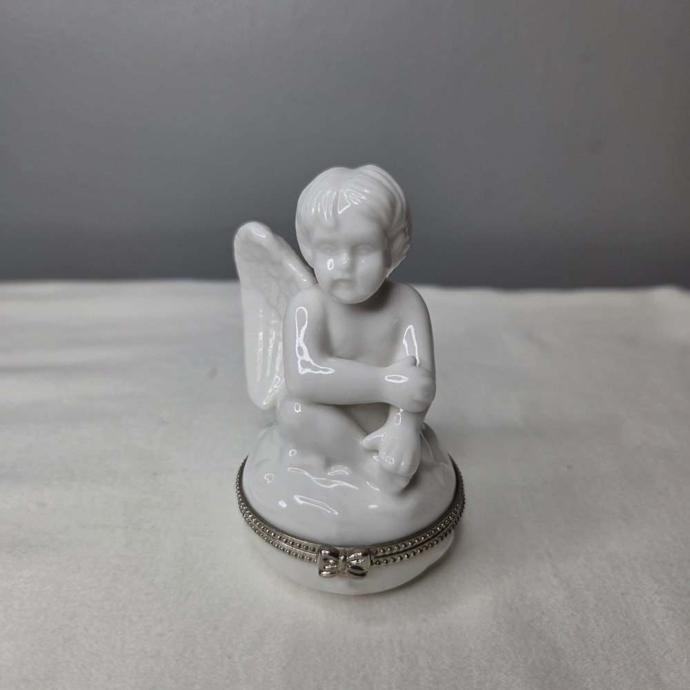 Vtg White Porcelain Cherub Angel Trinket Box Silver Tone Bow Hinge Clasp 3.25"